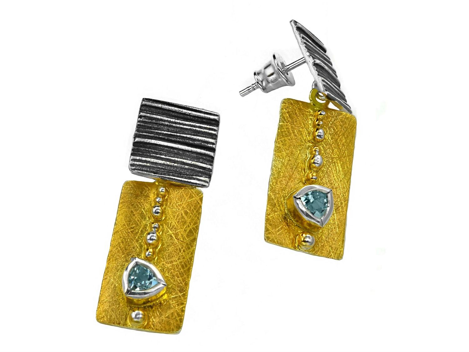 Stylish Topaz Earings