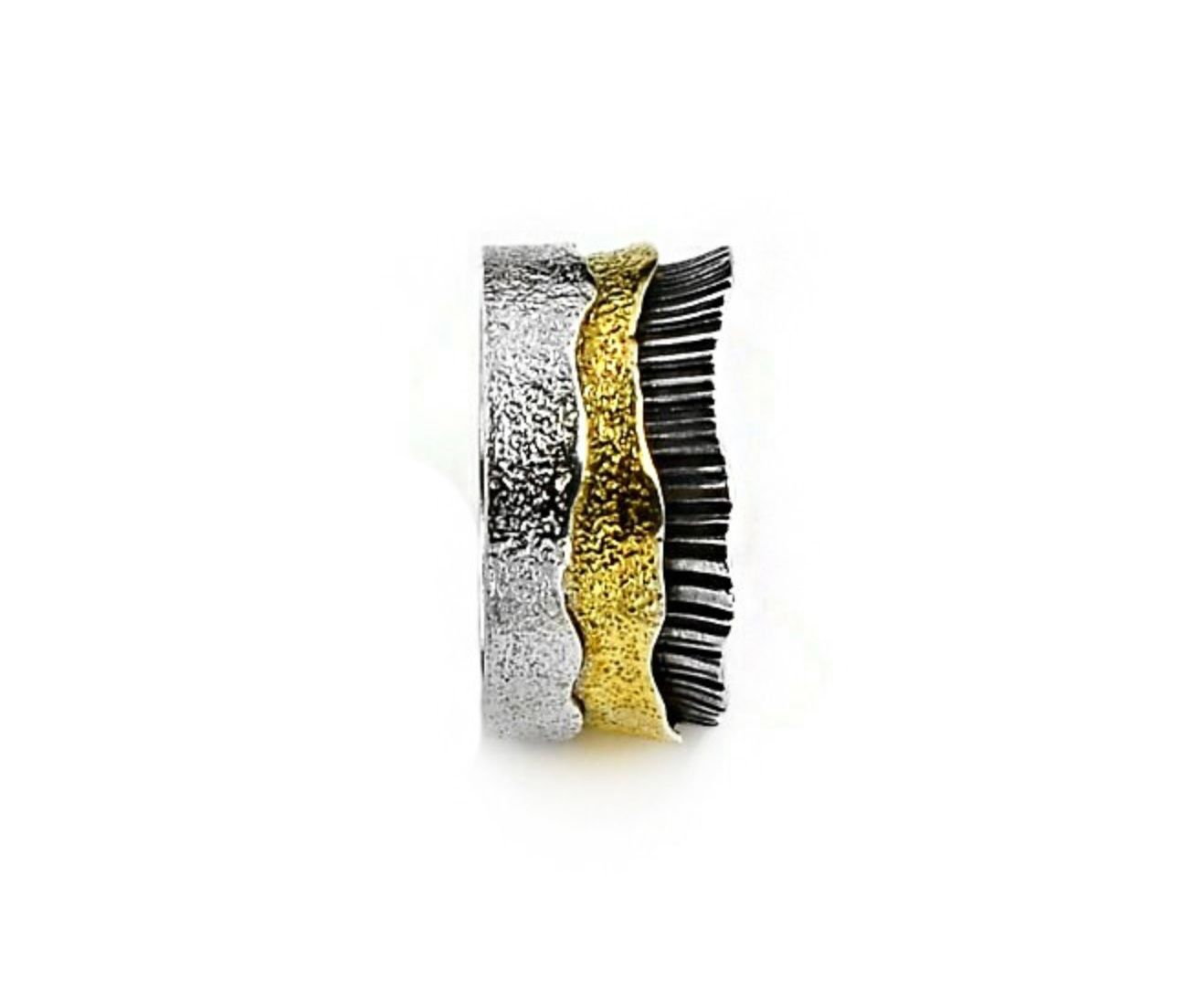 Three tone designer ring