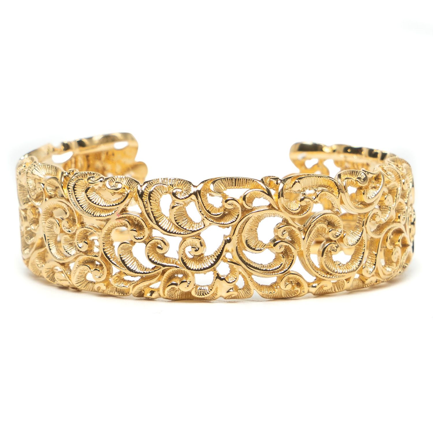 Engraved gold bracelet