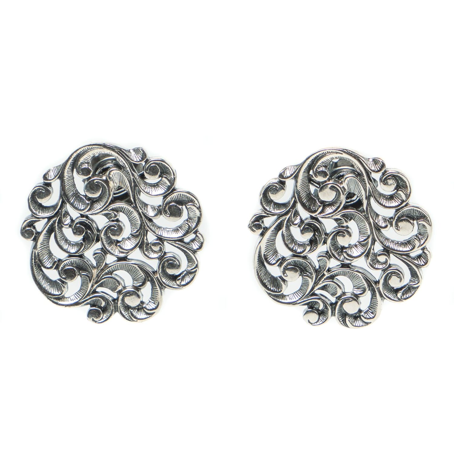 Rosette design earrings