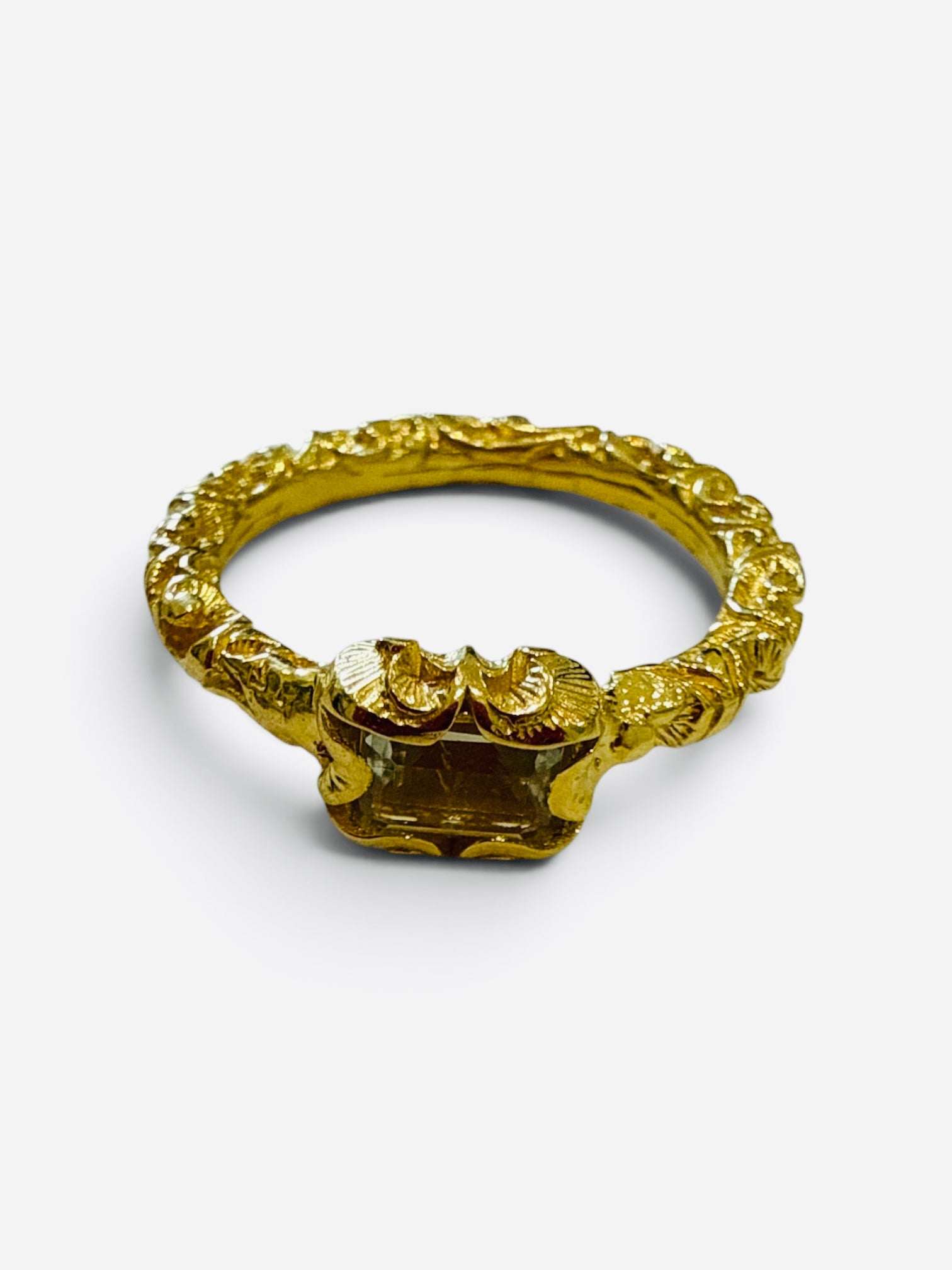 Maria e Luis Shri Prasiolite Gold Ring