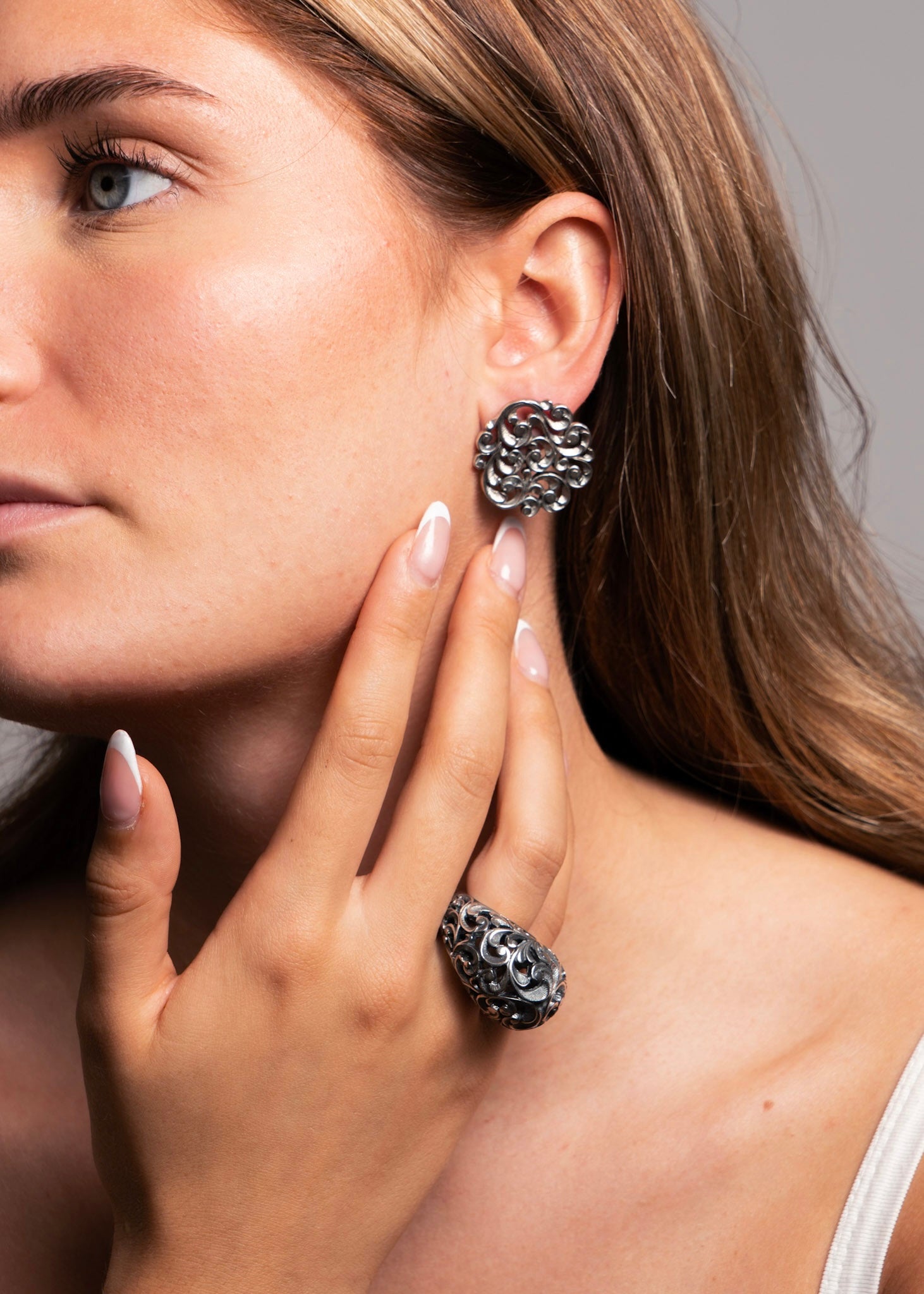 Maria e Luisa Burnished Sterling silver