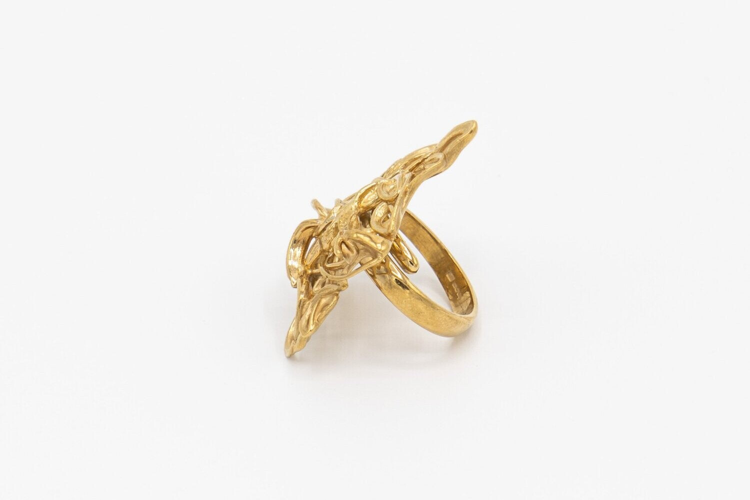 Amara Gold Ring