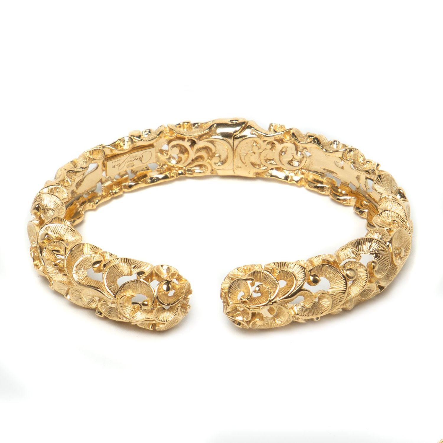 Maria e Luisa Handcrafted Hand Engraved Gold Vermeil cuff Bracelet