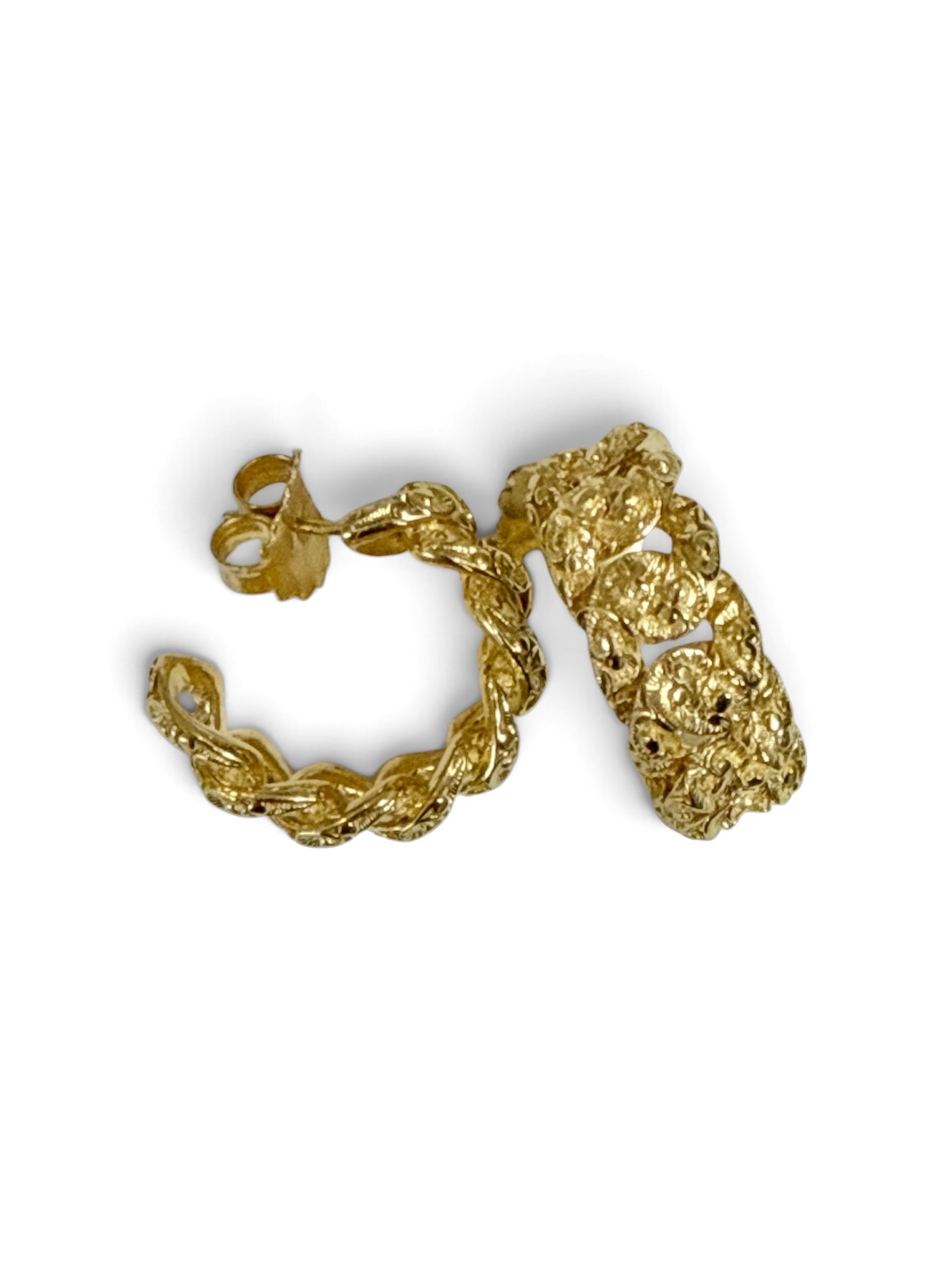 Gold Curb Link Design Earrings